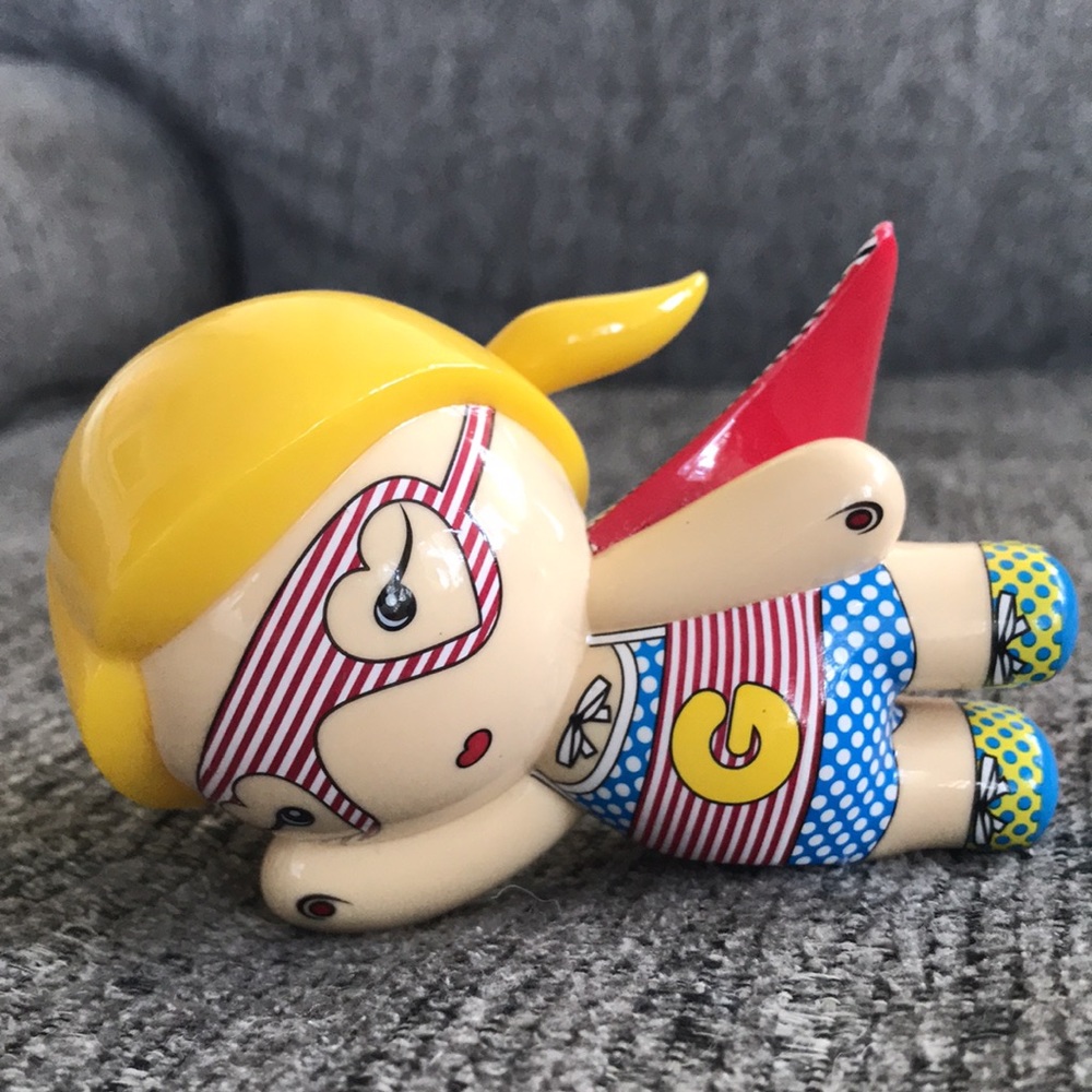 Harajuku Lovers Gwen Stefani perfume bottle topper for 1 oz  Super G girl